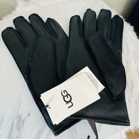 UGG Metisse Tabbed Vent Tech Soft Stretch Leather Gloves, Black, Medium, NWT - Picture 9 of 12